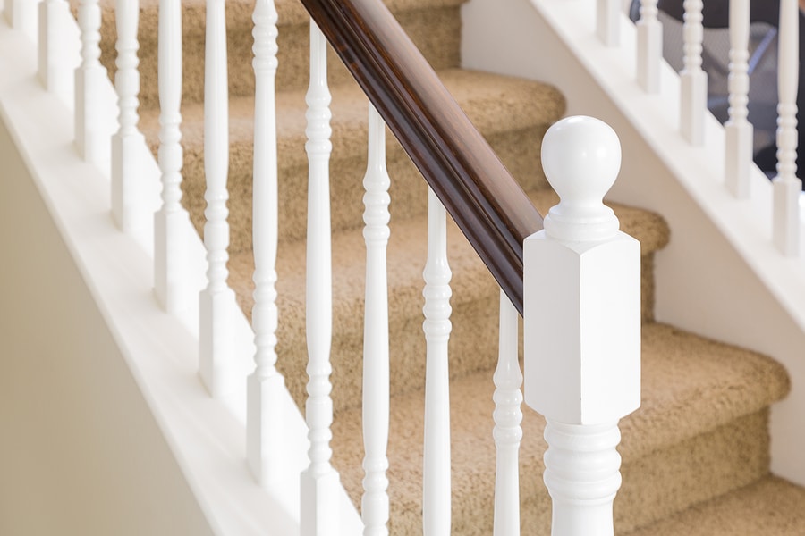 How to Choose Carpet for Stairs